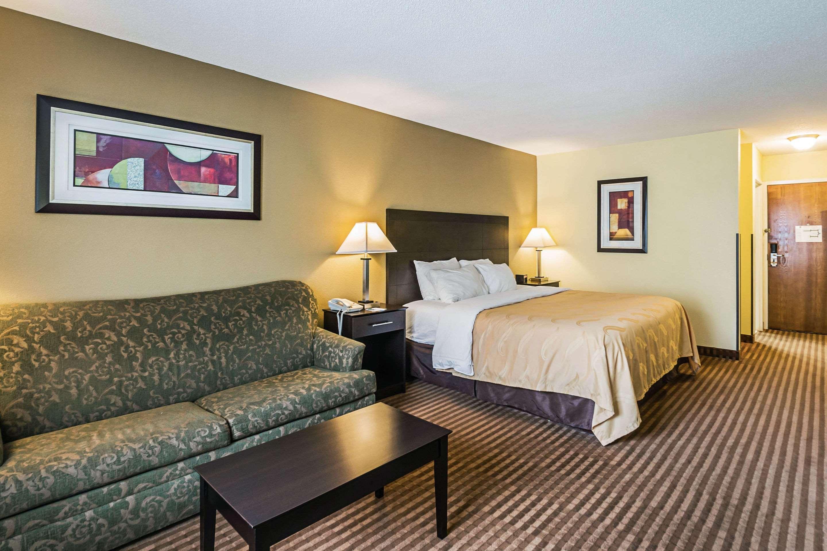 Quality Inn & Suites Frostburg-Cumberland Экстерьер фото