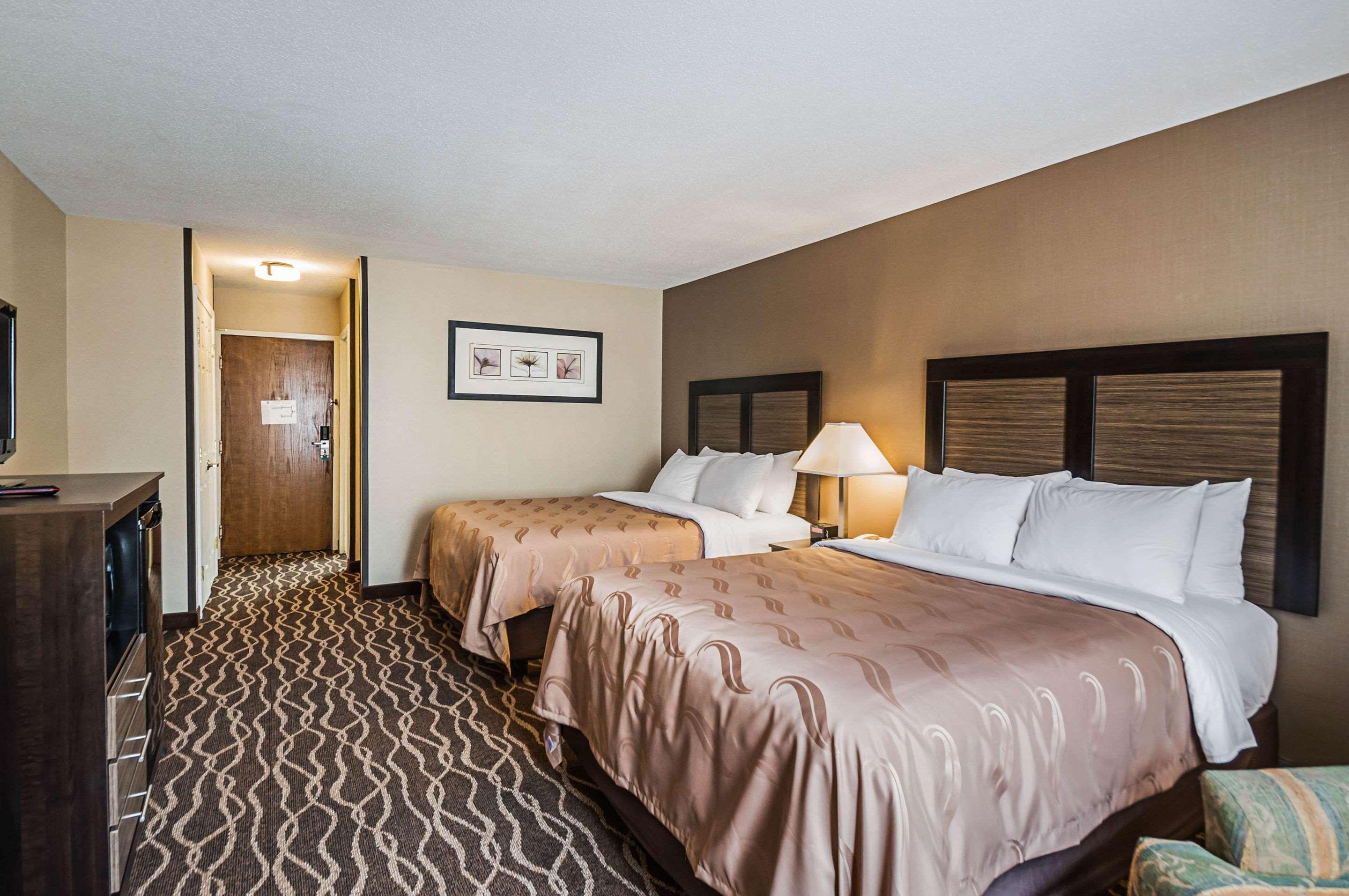 Quality Inn & Suites Frostburg-Cumberland Экстерьер фото