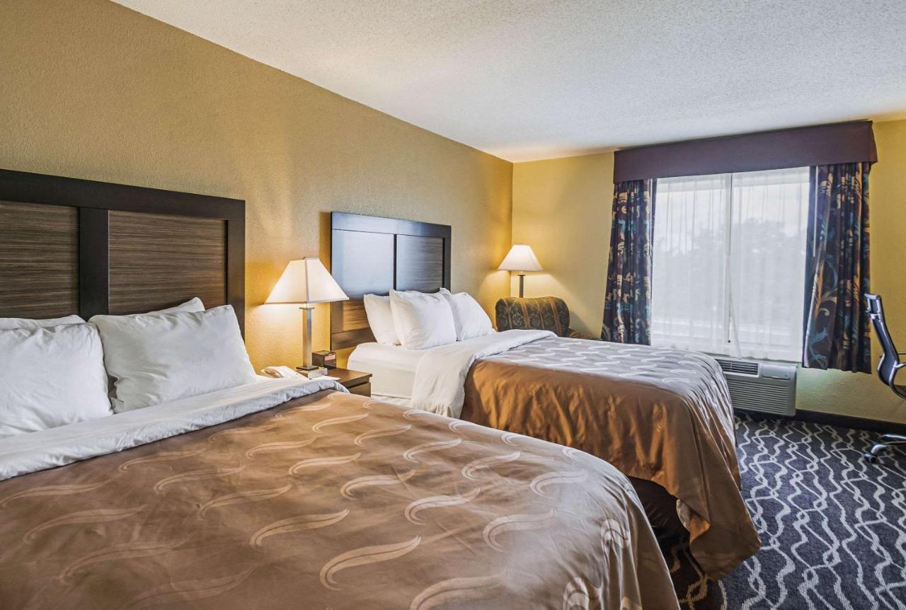 Quality Inn & Suites Frostburg-Cumberland Экстерьер фото